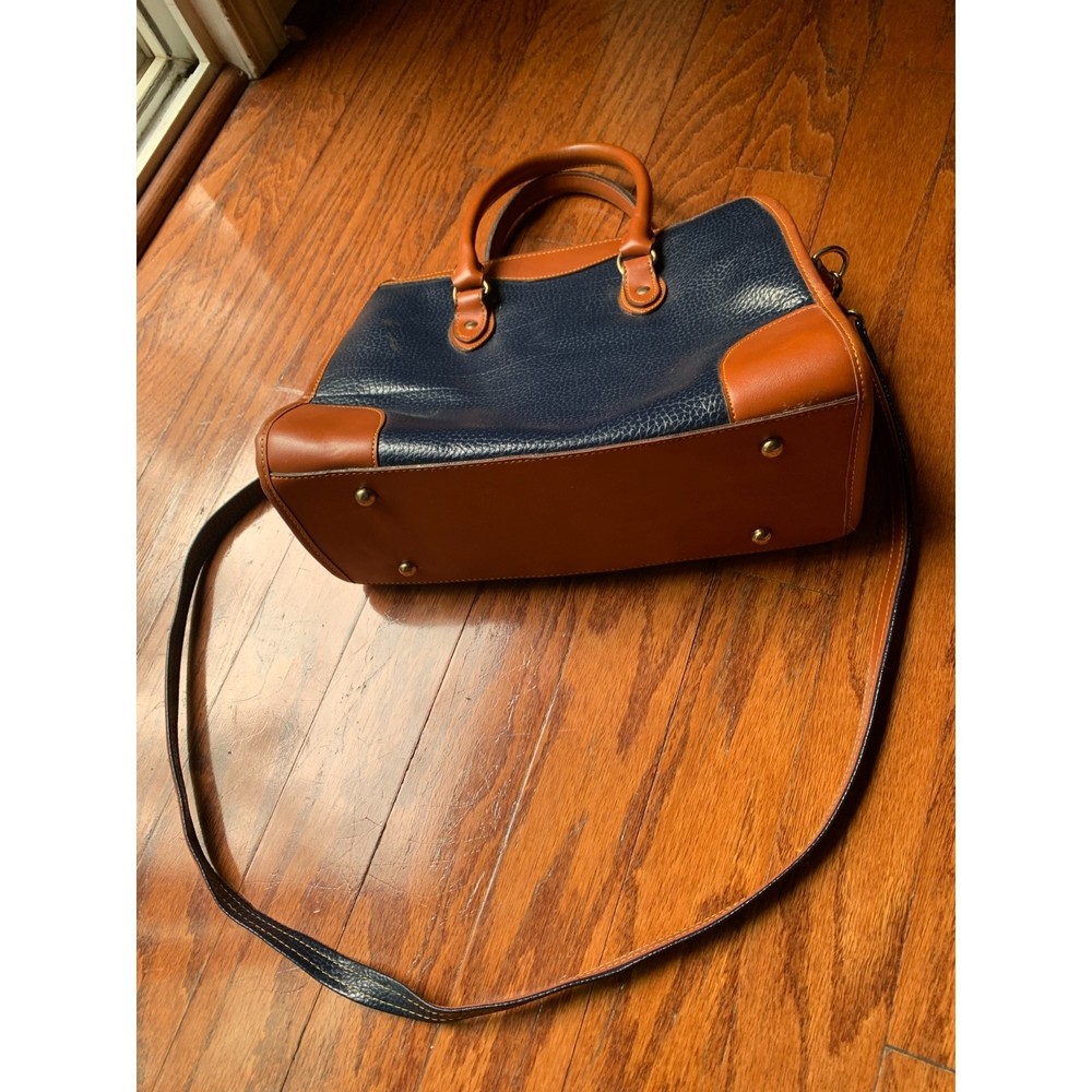 Donney & Bourke Navy Blue & Tan Tote/Crossbody Bag - Picture 2 of 3
